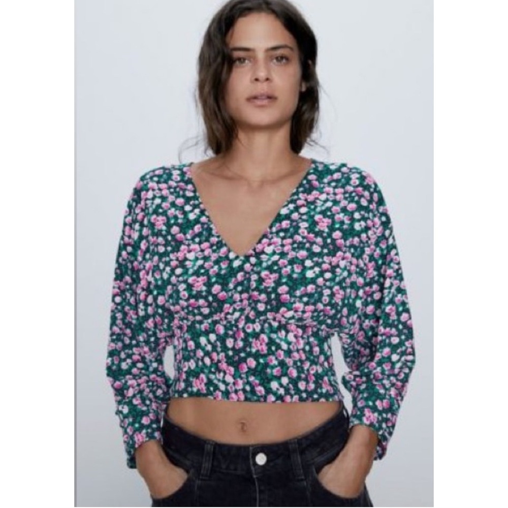 Zara Floral Print Long Sleeve Blouse Smocked‎ Crop Top M